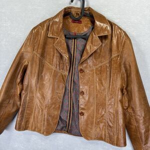 Vintage Wilsons Leather Womens L Light Brown Button Up Jacket‎ Paisley Lining